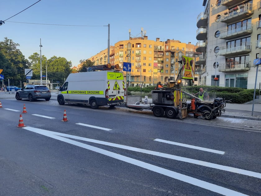 W ciągu dwóch tygodni ZDiUM odświeżył 40 proc. przejść dla pieszych