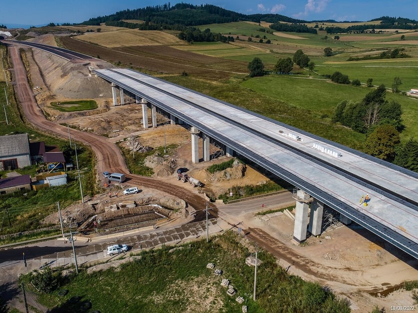 Pod Bolkowem powstaje najdłuższy pozamiejski tunel drogowy w Polsce