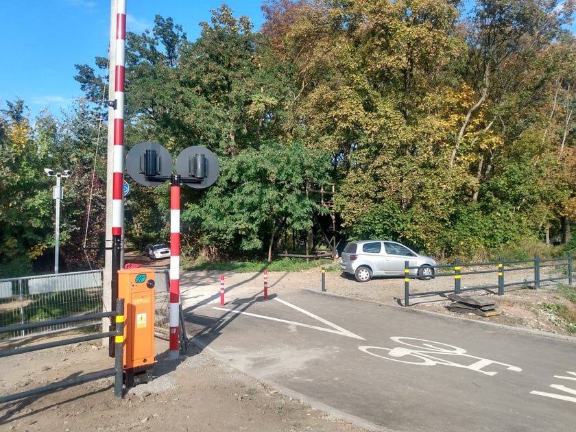 Nowe przejście przez tory dla pieszych i rowerzystów na ul Agrestowej