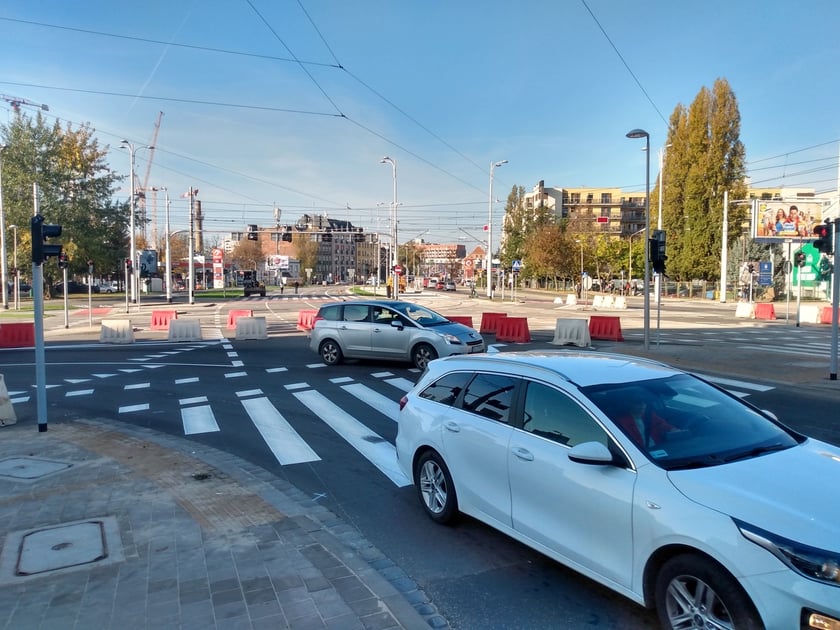 Skrzyżowanie ulic: Dmowskiego, Jagiełły i Mieszczańskiej zostanie otwarte w nocy z 28 na 29 października