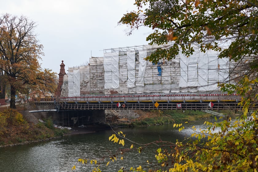 remont mostu Zwierzynieckiego, listopad 2022