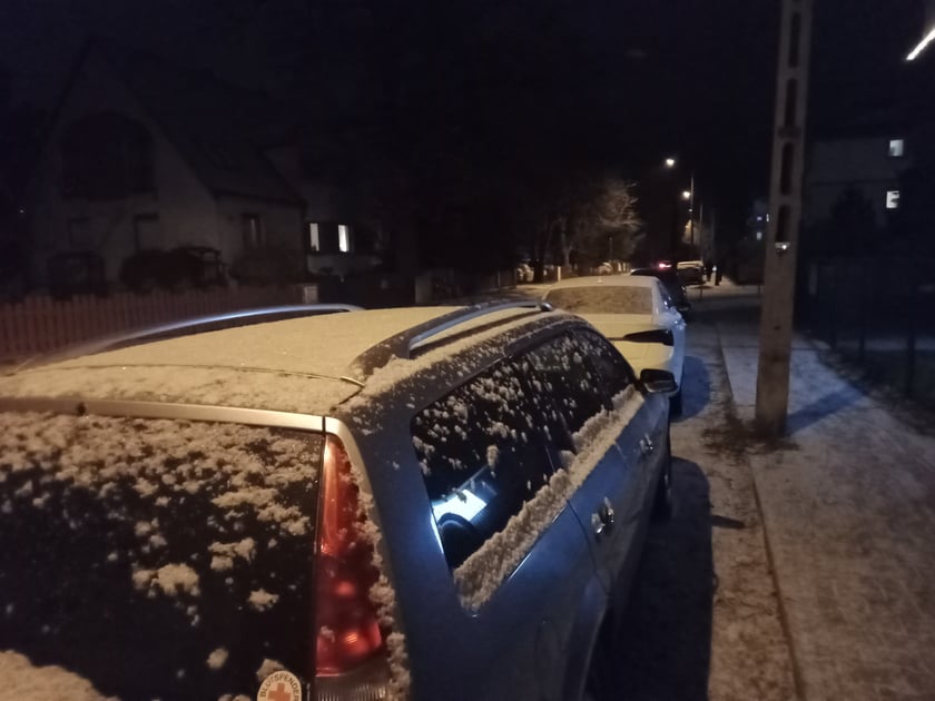 Pierwszy śnieg tej zimy spadł we Wrocławiu w niedzielę wieczorem