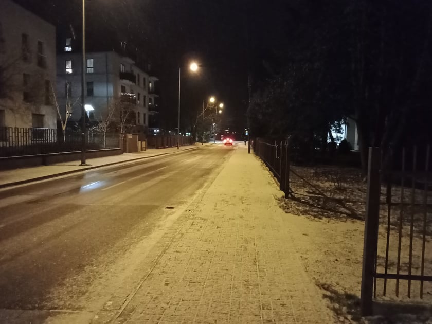 Pierwszy śnieg tej zimy spadł we Wrocławiu w niedzielę wieczorem