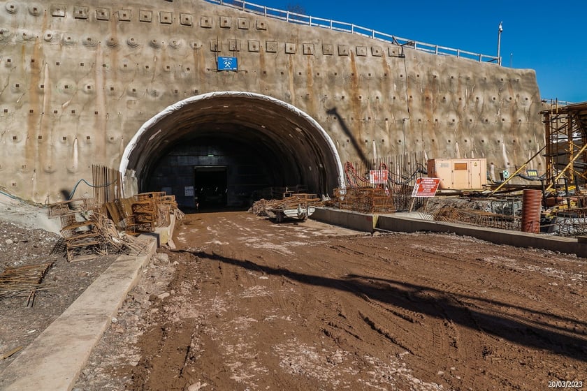 Budowa tunelu TS26 w ciągu drogi ekspresowej S3 na Dolnym Śląsku