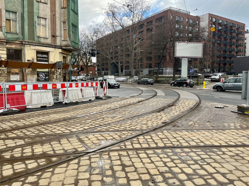Tak wygląda skrzyżowanie ulic Pułaskiego i Małachowskiego. 1 kwietnia zacznie się jego przebudowa.
