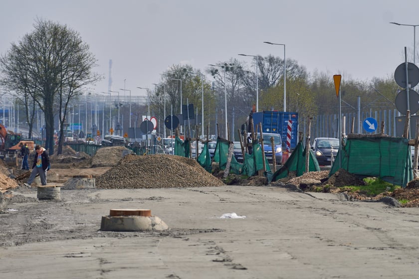 Przebudowa ulicy Kosmonautów w kwietniu 2023 r.