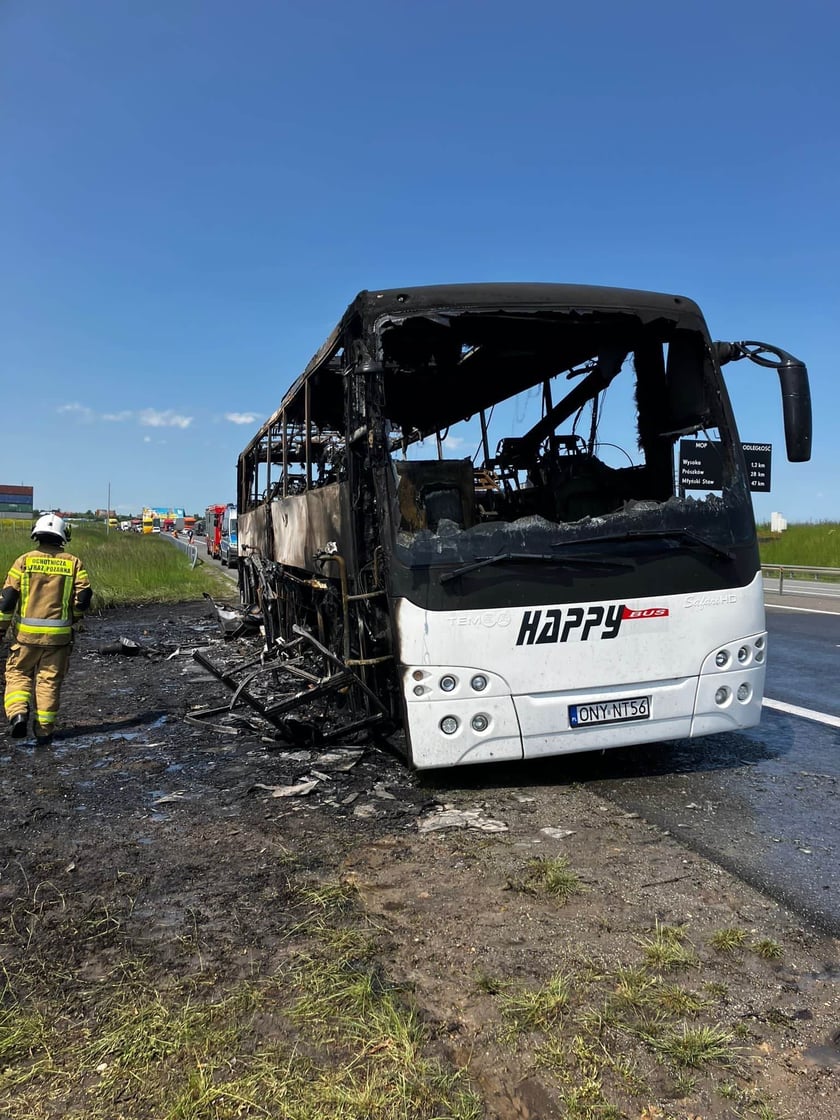 Pożar autokaru na A4