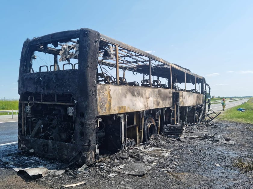 Pożar autokaru na A4