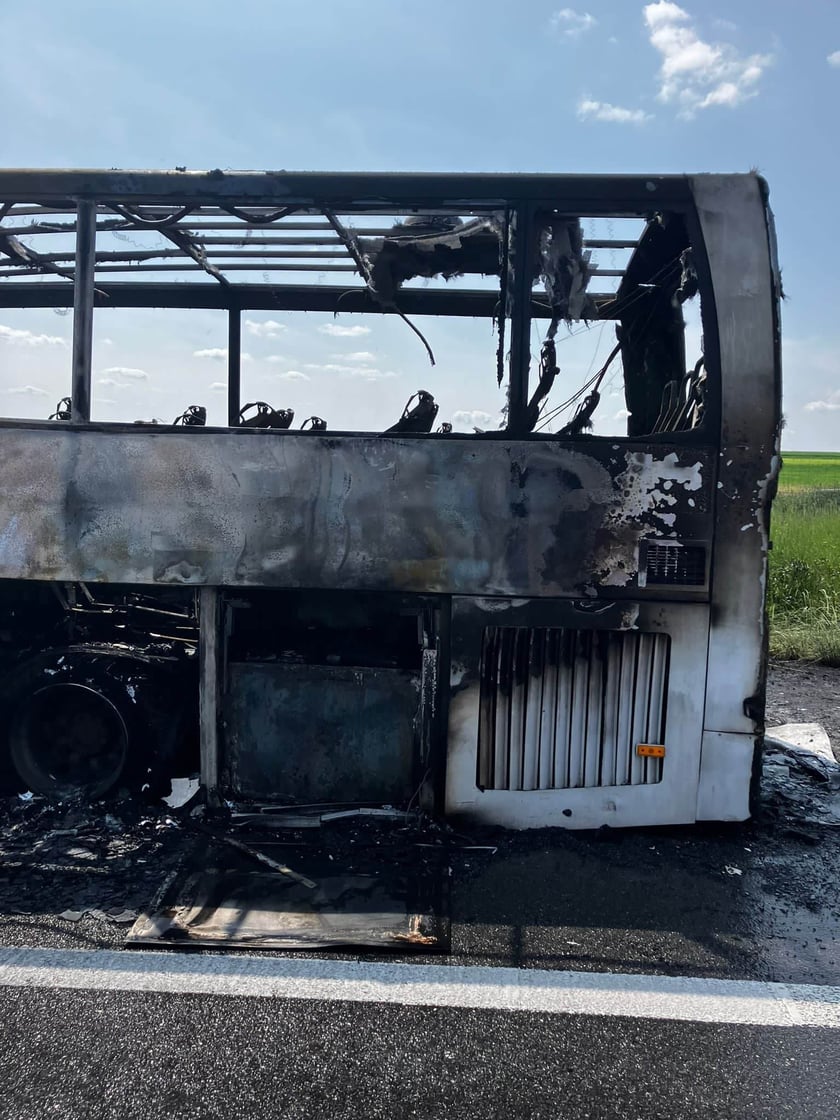 Pożar autokaru na A4