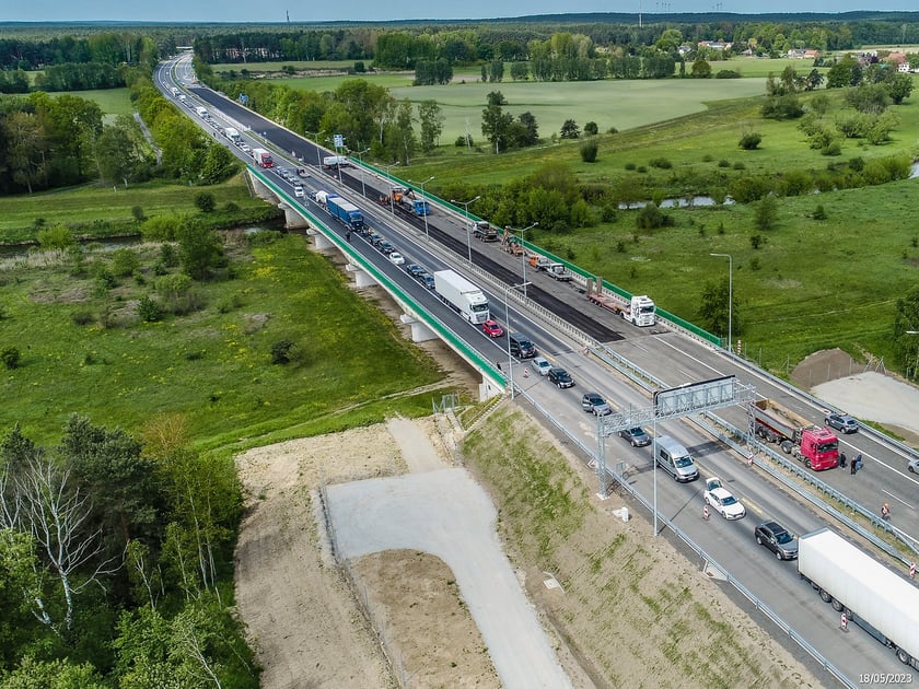 Budowa A18 - 1 km