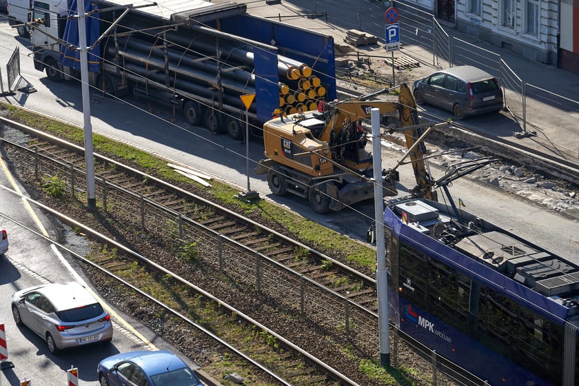 Ulica Kazimierza Wielkiego rano w pierwszy dzień roboczy remontu&nbsp;&nbsp;
