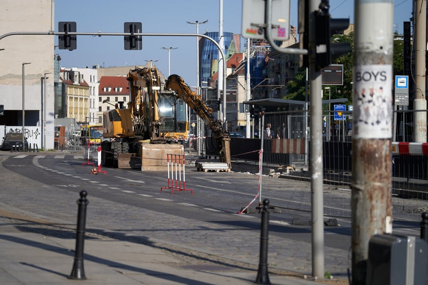 Ulica Kazimierza Wielkiego rano w pierwszy dzień roboczy remontu&nbsp;&nbsp;
