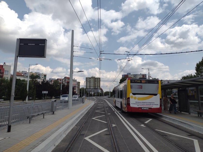 Przejazd autobusem 106 po TAT, 22 lipca 2023