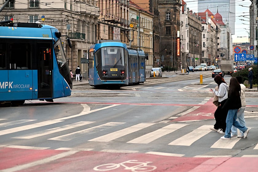 Skrzyżowanie ulic Piłsudskiego i Świdnickiej. 29 lipca rozpocznie się tu remont.