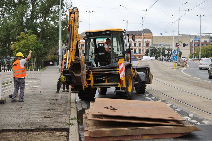 Remont w rejonie placu Jana Pawła II, 7 sierpnia 2023