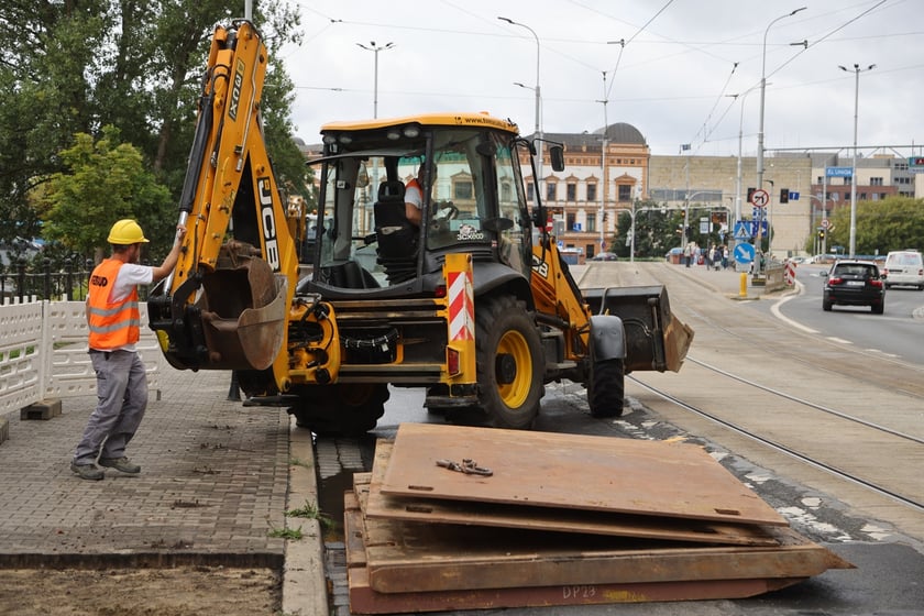 Remont w rejonie placu Jana Pawła II, 7 sierpnia 2023