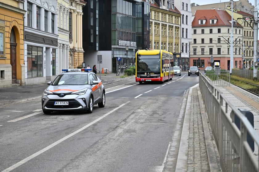 Prezentacja pierwszego elektrycznego autobusu zakupionego przez MPK Wrocław.