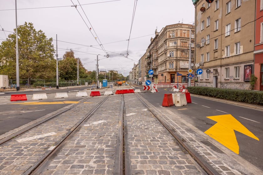 Remont ulicy Pomorskiej i zachodniej części placu Staszica.