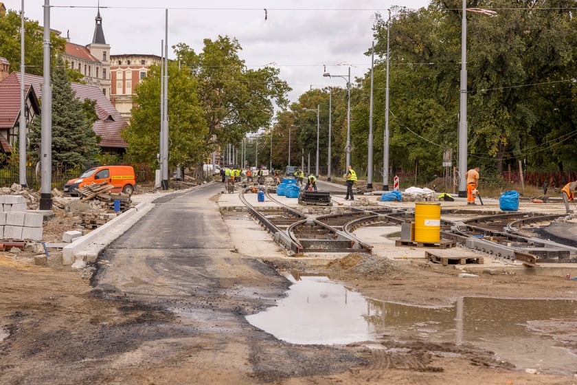 Remont ulicy Pomorskiej i zachodniej części placu Staszica.