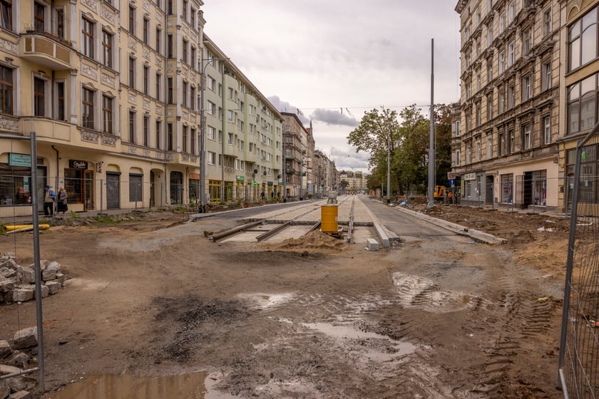Remont ulicy Pomorskiej i zachodniej części placu Staszica.