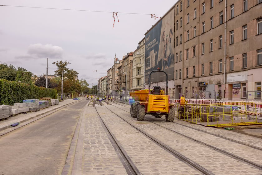 Remont ulicy Pomorskiej i zachodniej części placu Staszica.