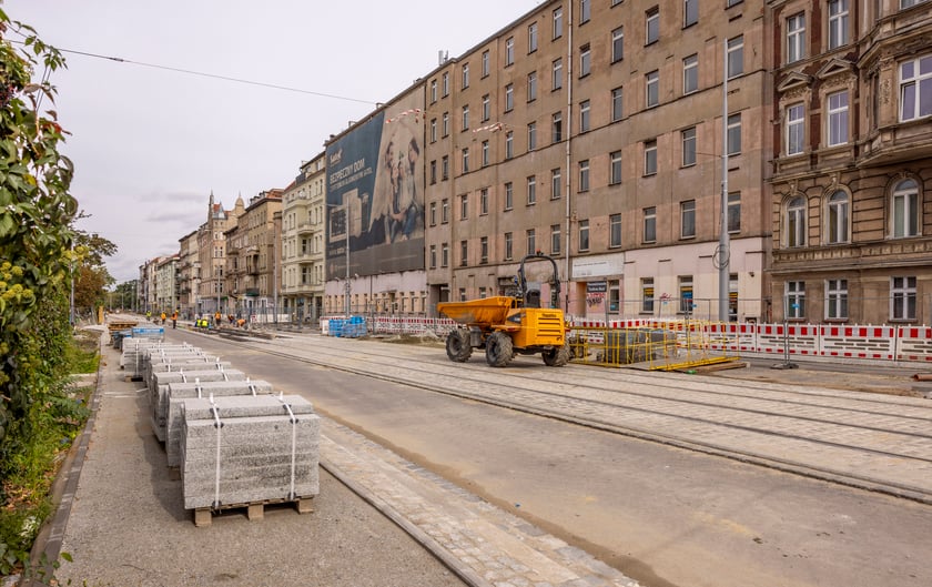 Remont ulicy Pomorskiej i zachodniej części placu Staszica.