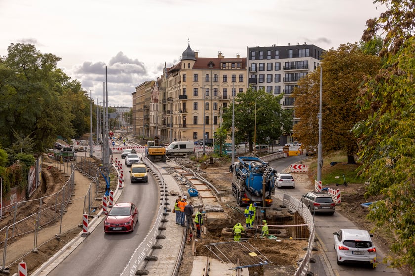 Remont ulicy Pomorskiej i zachodniej części placu Staszica.