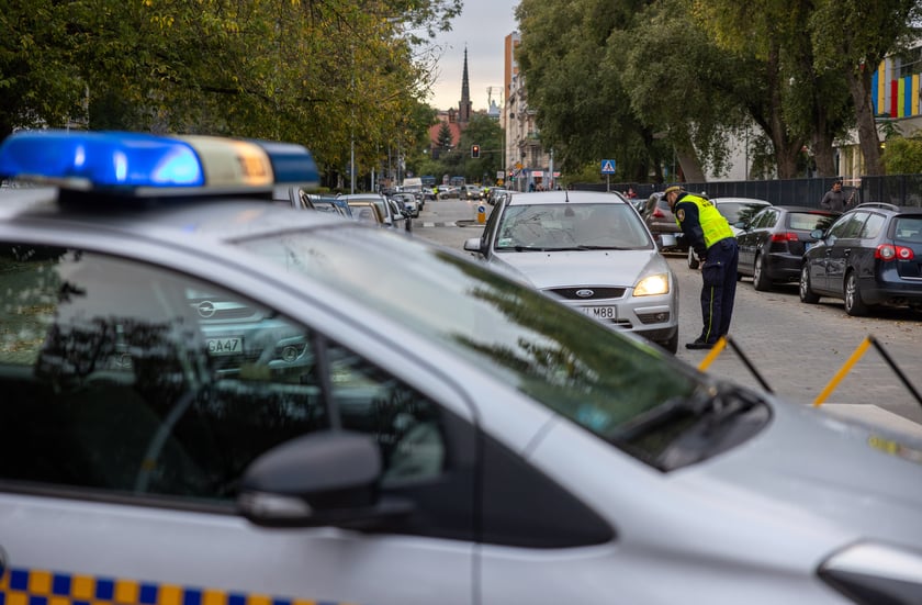 Górnickiego od godziny 7:30 do 8 jest Szkolną Ulicą - zamkniętą dla ruchu samochodowego.