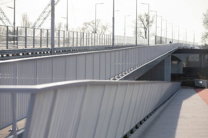 Aleja Wielkiej Wyspy parę dni przed otwarciem.