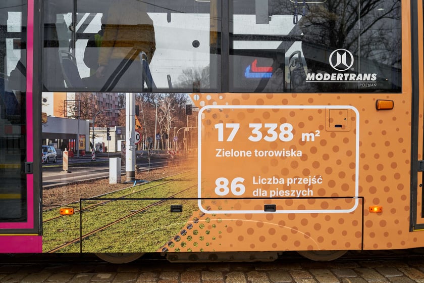 MPK prezentuje swój tramwaj poświęcony Torywolucji.