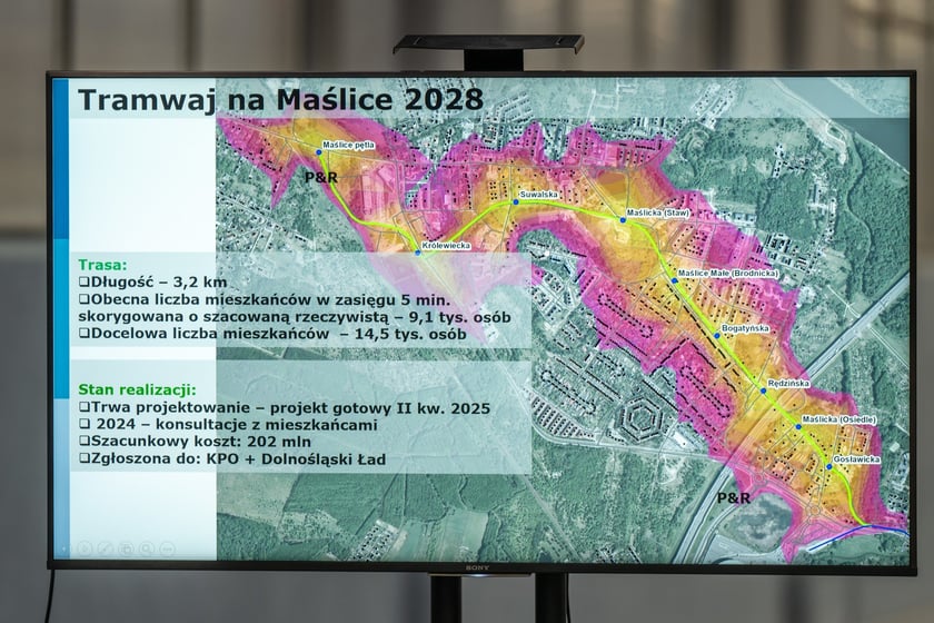 Konferencja prezydenta Jacka Sutryka, MPK oraz Biura Zr&oacute;wnoważonej Mobilności UMW w zajezdni Gaj.