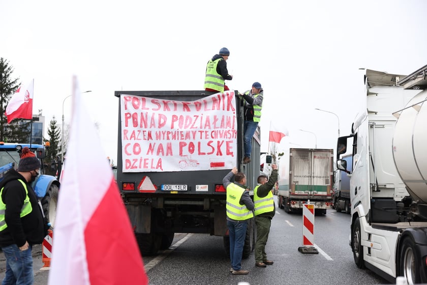 Strajk rolników - Wrocław - 12 lutego - al. Jana III Sobieskiego