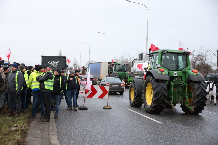 Strajk rolników - Wrocław - 12 lutego - al. Jana III Sobieskiego