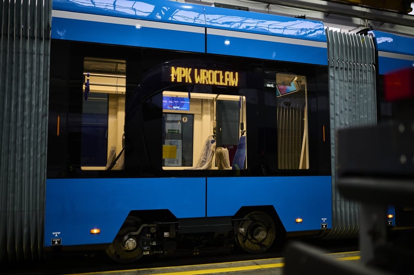 Pesa dla Wrocławia powstająca w bydgoskiej fabryce.