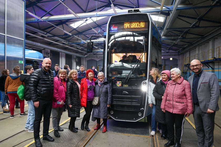 Prezentacja nowego tramwaju Pesa Twist 146N