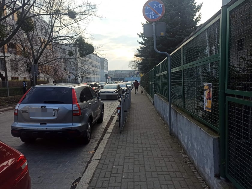 Mistrzowie parkowania na wrocławskich ulicach