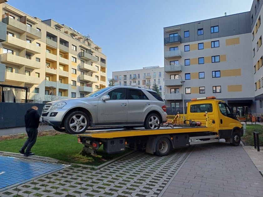 Mistrzowie parkowania na wrocławskich ulicach