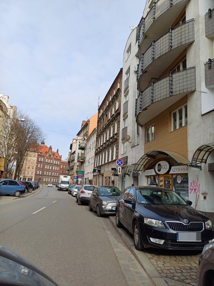 Mistrzowie parkowania na wrocławskich ulicach