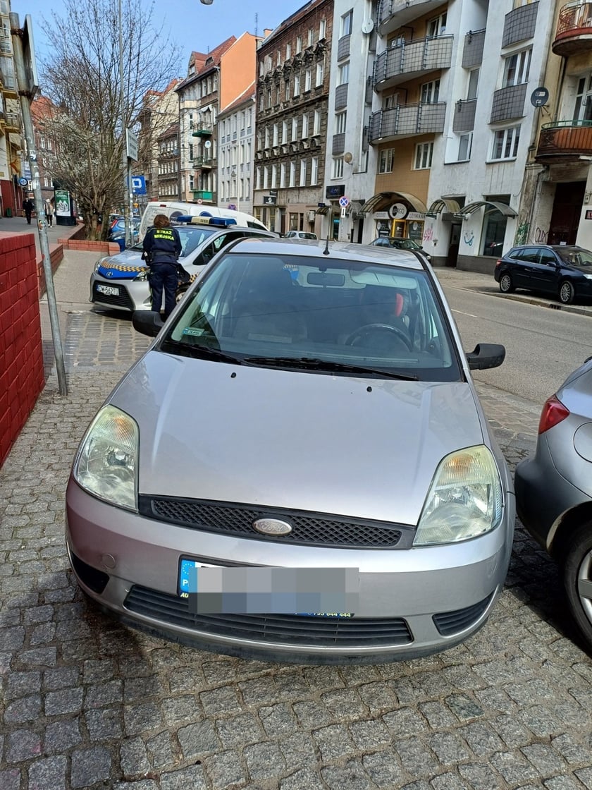 Mistrzowie parkowania na wrocławskich ulicach