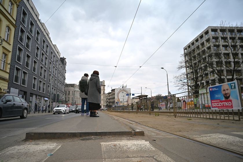 W tym miejscu, u zbiegu Drobnera i Dubois, powstanie nowoczesny, zielony węzeł przesiadkowy.