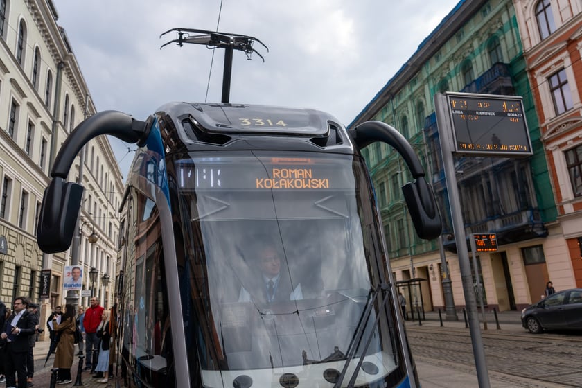 Uroczyste nadanie imienia Romana Kołakowskiego tramwajowi MPK Wrocław, 23 marca 2024