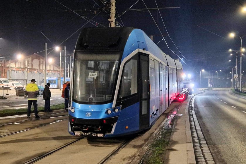 Już 37. Moderus Gamma przyjechał do wrocławskiego MPK. Łącznie będzie ich 46.