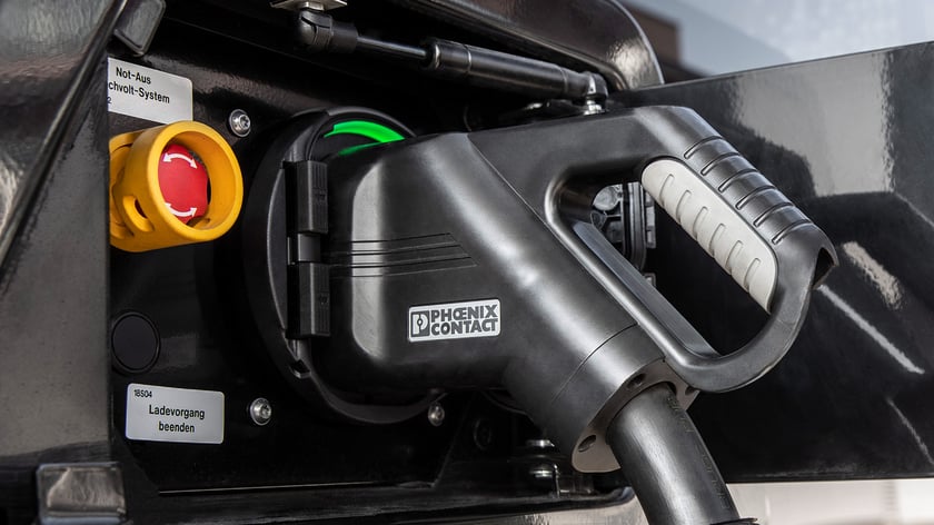Tak prezentuje się Mercedes eCitaro fuel cell.