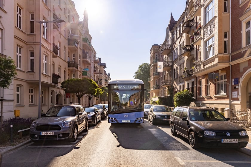 Tak prezentuje się Solaris Urbino 9 LE electric.