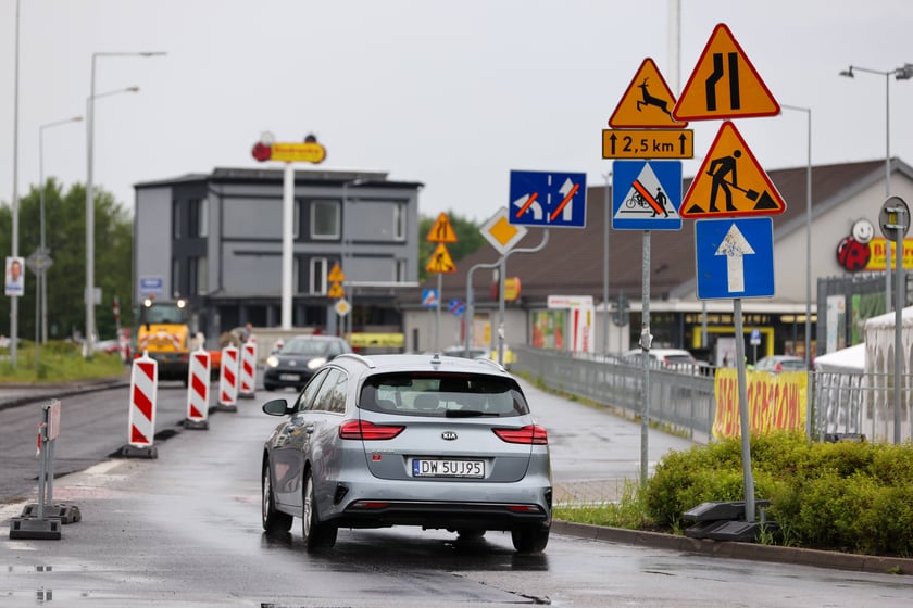 Remont jeden z ważniejszych ulic na Maślicach  - Królewieckiej