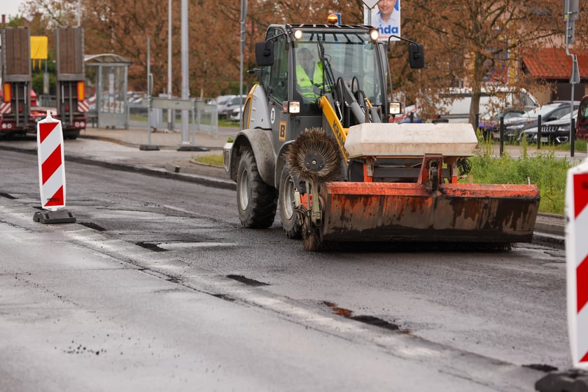 Remont jeden z ważniejszych ulic na Maślicach  - Królewieckiej