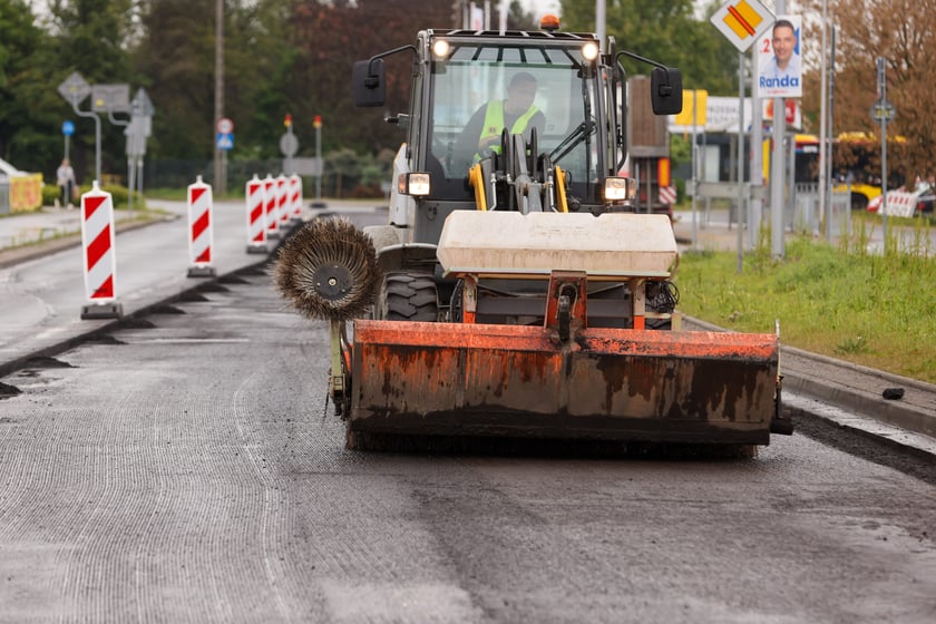 Remont jeden z ważniejszych ulic na Maślicach  - Królewieckiej