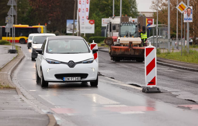 Remont jeden z ważniejszych ulic na Maślicach  - Królewieckiej