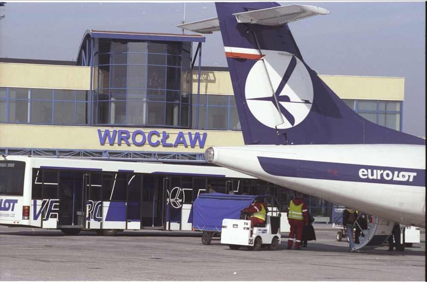 Zdjęcia archiwalne -  terminal wrocławskiego lotniskach