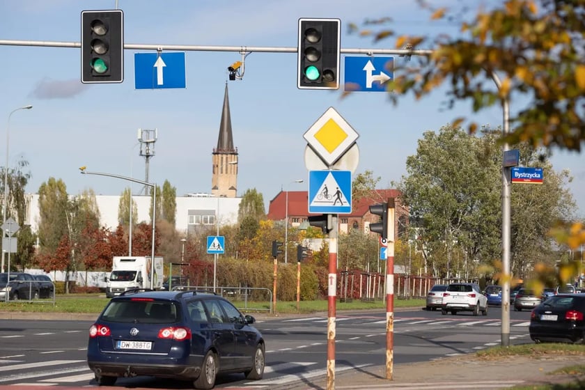 Żółte kamery CANARD we Wrocławiu
